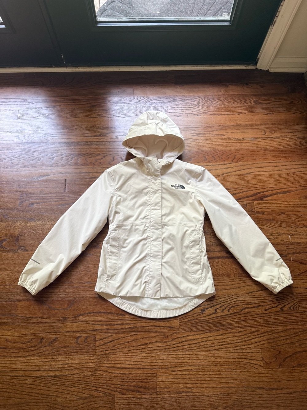 The North Face Girls Hooded Lightweight Raincoat
